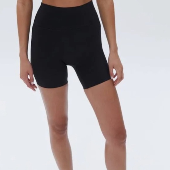 Adanola Bike Shorts - Picture 2 of 4